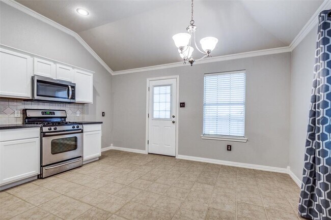 Building Photo - 2153 Cedar Park Dr