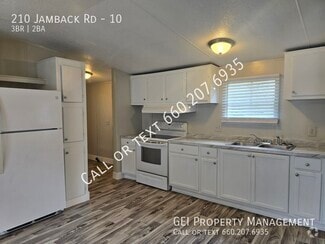 Building Photo - 210 Jamback Rd