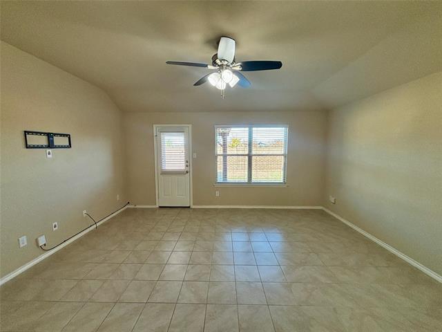 Building Photo - 1029 Decker Dr