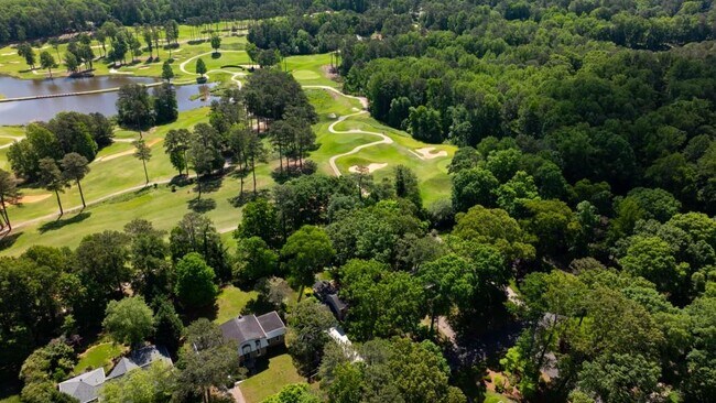 Building Photo - 4315 Bonaparte Dr