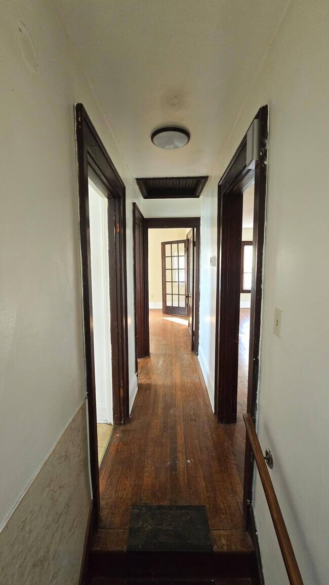 Foto del edificio - 3306 Emerson Ave