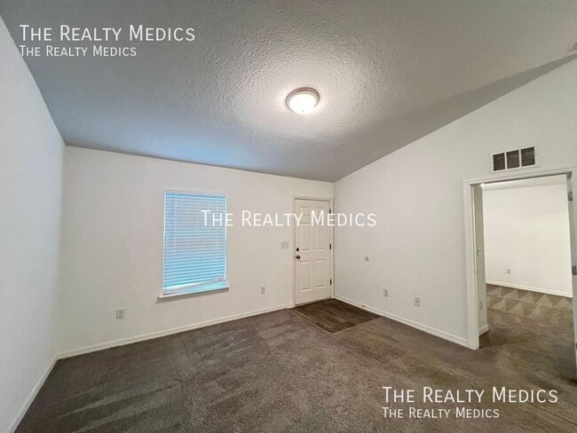 Foto del edificio - 3152 SW 151st Ave