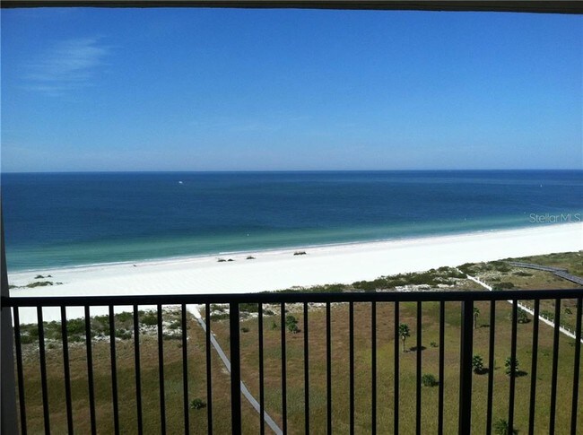 Foto del edificio - 1230 Gulf Blvd