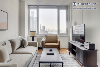 Building Photo - 635 W 42nd St