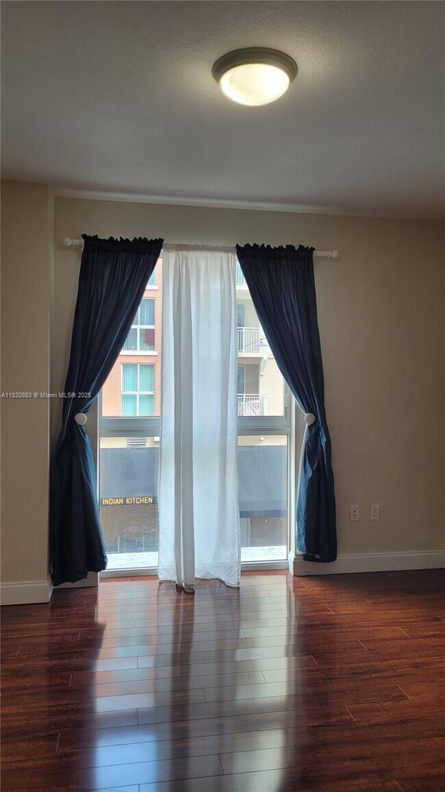 Foto del edificio - 7285 SW 90th St