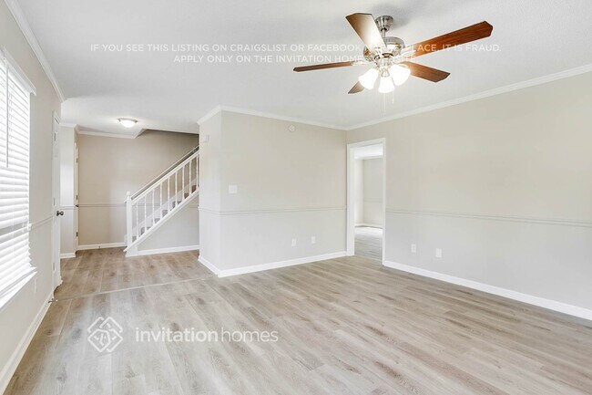 Foto del edificio - 434 Chase Marion Way
