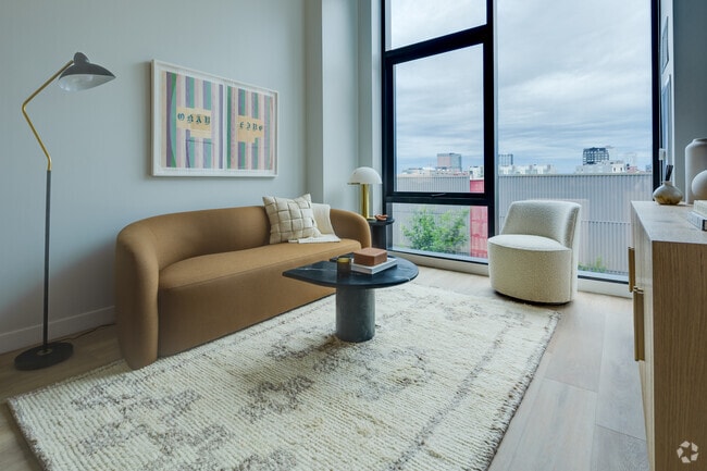 1BR, 1BA - 738SF - Coppia Apartments