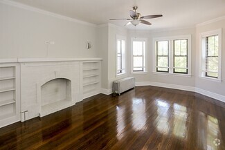 Building Photo - 5162 N Leavitt St