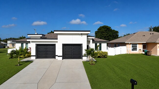 Foto del edificio - 922 SE 6th Ct