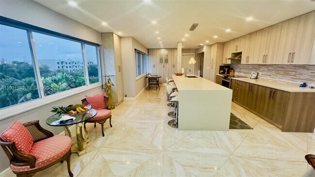 Foto del edificio - 329 SE 3rd St