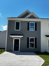 Building Photo - 1811 Champions Rst Rd