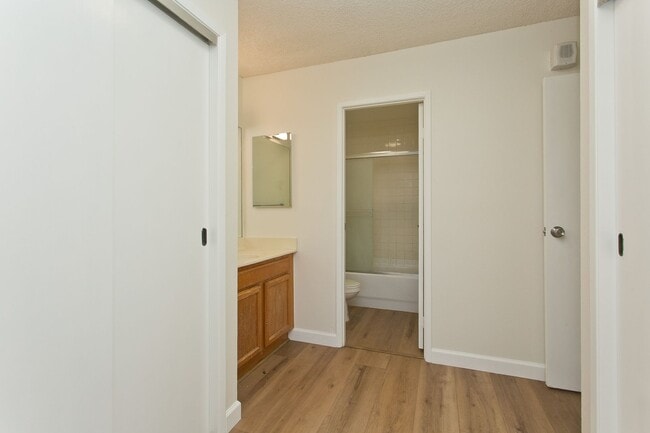 Photo - Move-In Ready 1BR in Downtown Honolulu | Parking Included | Stunning Views Apartment