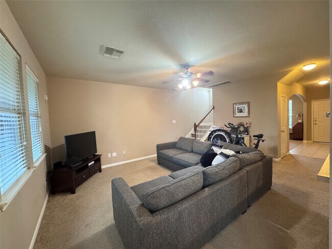 Foto del edificio - 6026 Starbrook Creek Dr