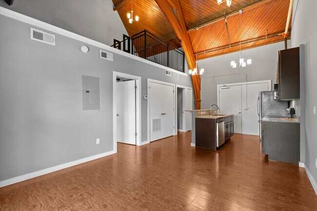 Building Photo - 4301 Olive St