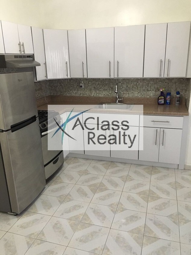 Foto principal - 3033 38th St