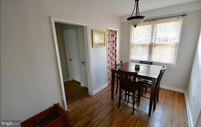 Foto del edificio - 10 Ashby St