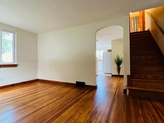 Foto del edificio - 230 Willow Ave