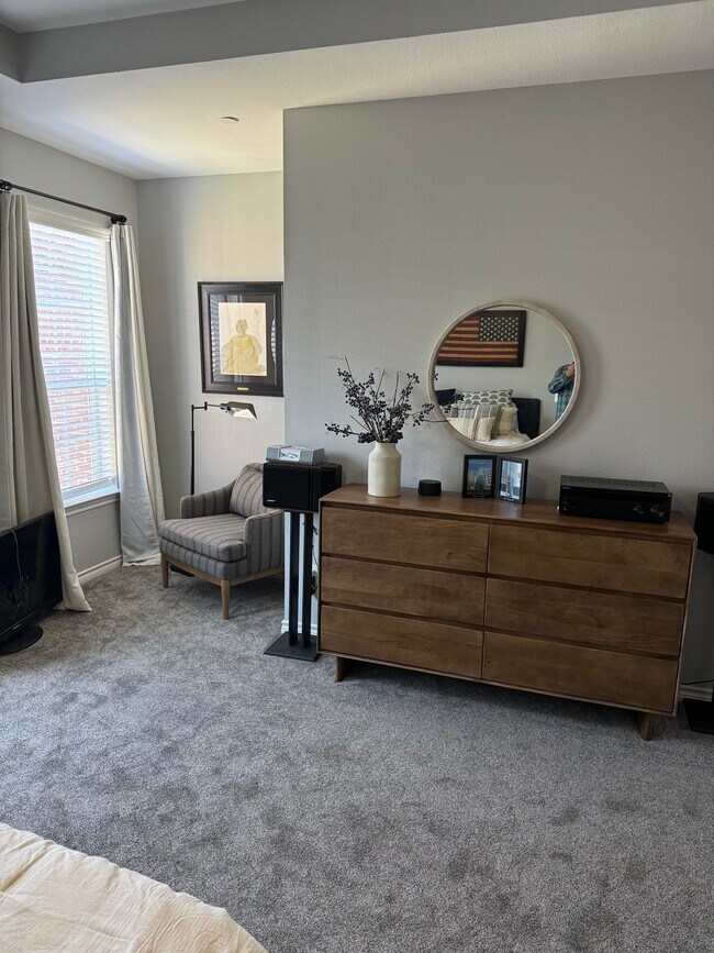 15822 Breedlove Pl, Addison, TX 75001 Townhome Rentals in Addison TX