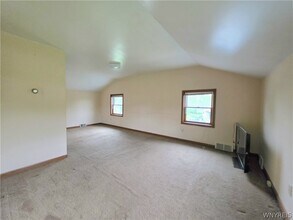 Building Photo - 508 59th St