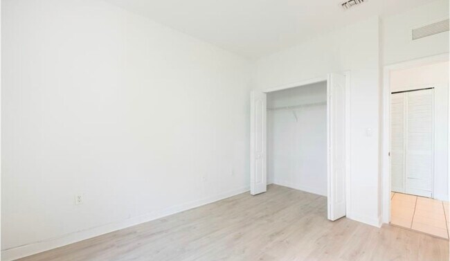 Building Photo - 17530 NW 68th Ave
