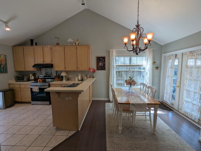 Foto del edificio - 2587 Yarmouth Ln