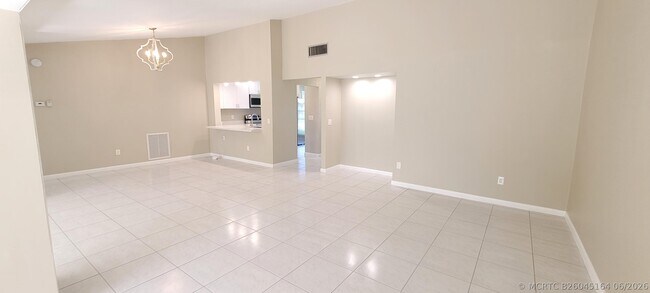 Foto del edificio - 6209 Olivewood Cir