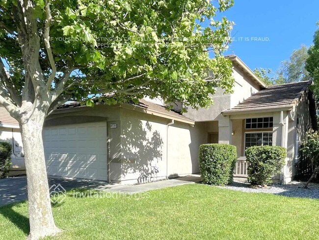 Foto del edificio - 4720 Canyon Hills Dr