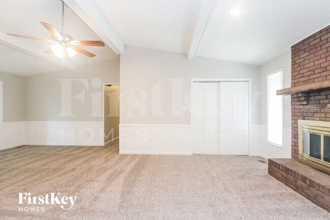 Foto del edificio - 127 E Edgewood Ave