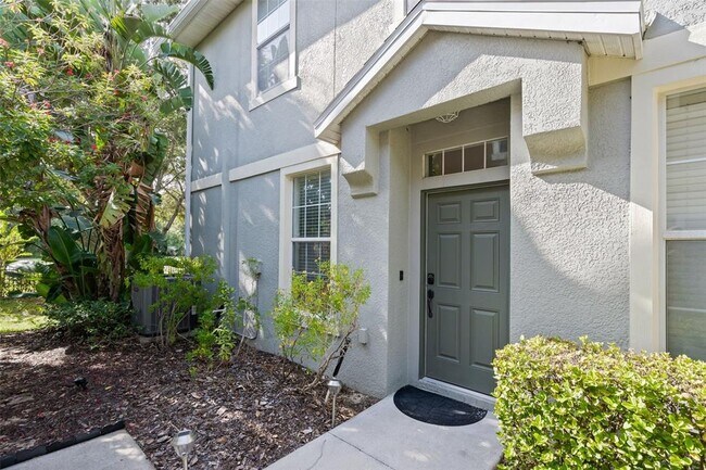 Foto del edificio - 6817 Breezy Palm Dr