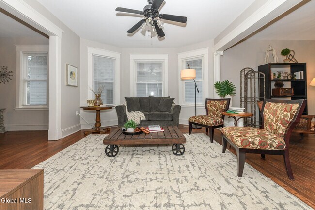 Foto del edificio - 1146 Glenwood Blvd