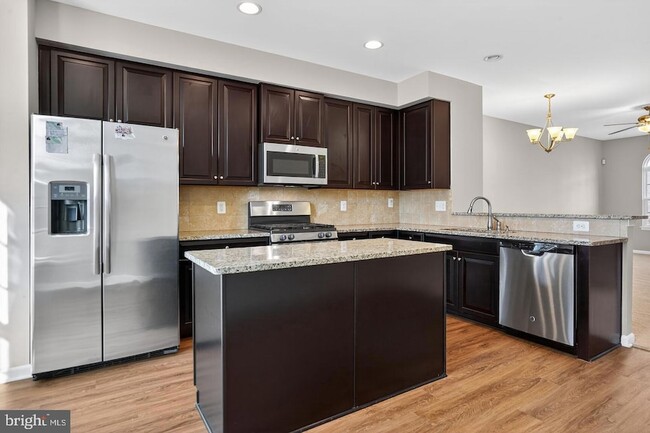 Foto del edificio - 1731 Dorothy Ln