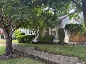 Building Photo - 4725 Concordia Ln SE
