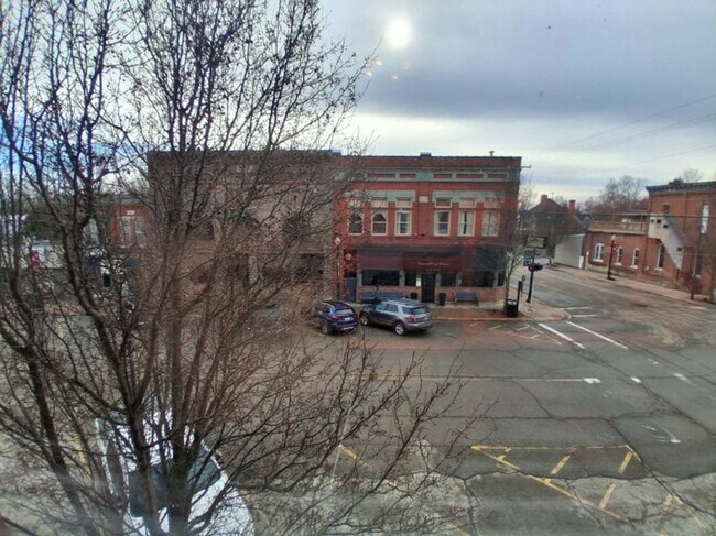 Foto del edificio - Downtown Homer -Upper Efficiency Apartment