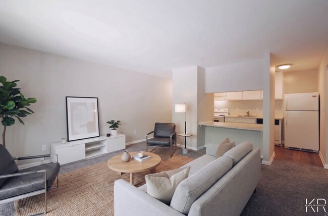 Foto del edificio - Spring Savings + One Month Free at Northlake Apartments in Tucker, GA