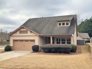 Building Photo - 3968 Sovereign Dr