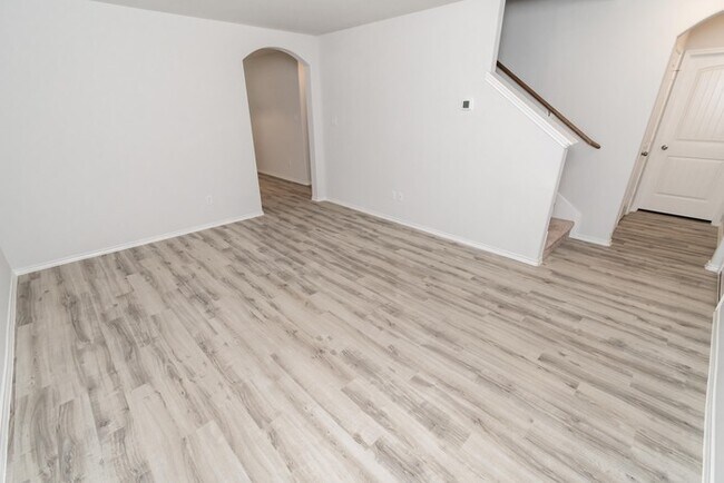 Building Photo - Leonard Crossing - 1002 Marquis Drive, Bry...