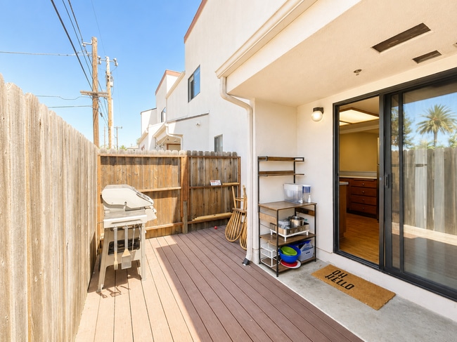 Building Photo - 1239 Foothill Blvd