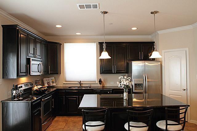 Building Photo - 2500 Rockbrook Dr