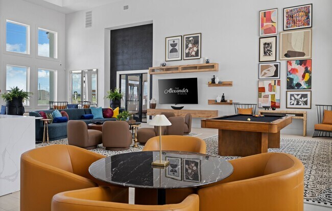 Salón del club - The Alexander