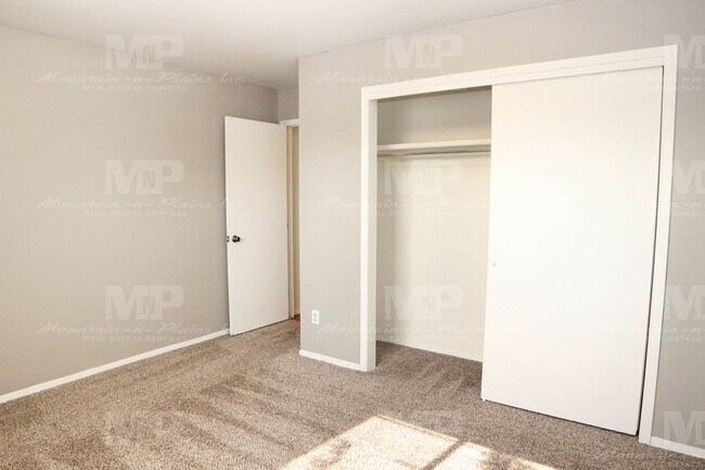 Foto del edificio - 2909 Sumac St