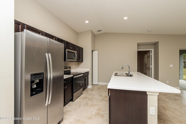 Building Photo - 497 Schenley St SW
