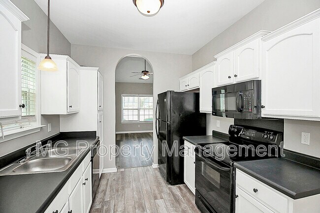 Foto del edificio - 162 Brookshire Dr