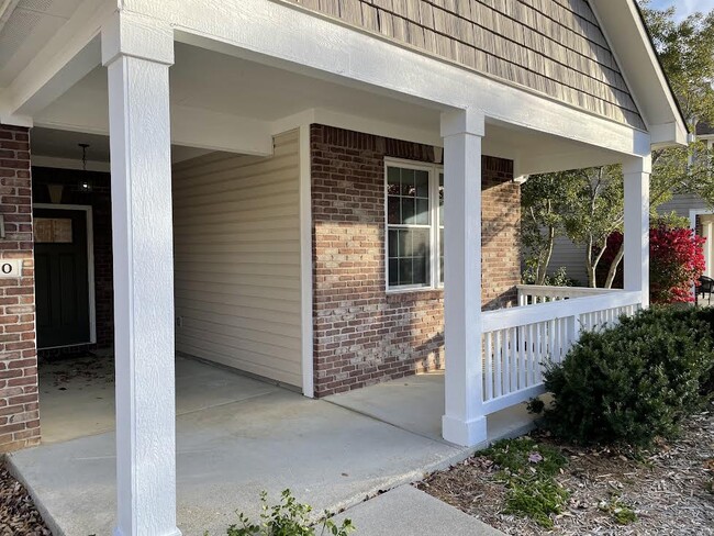 Building Photo - 3420 S McDougal St