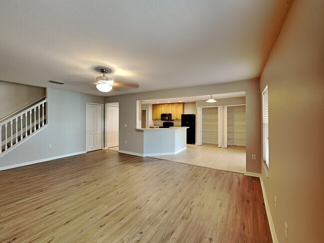 Building Photo - 2716 Whispering Trails Dr
