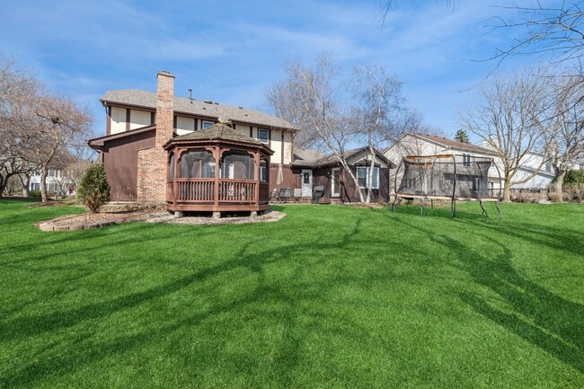 Building Photo - 259 Adler Dr