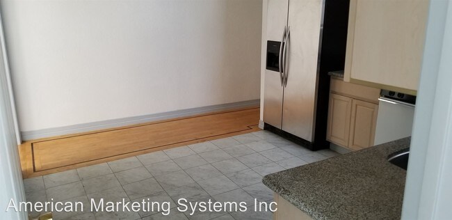 Building Photo - 2 br, 1.5 bath House - 623 Ellis St #4
