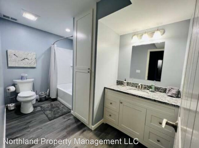Building Photo - 3 br, 2 bath House - 1054 Cupola Place