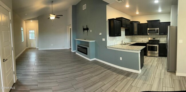 Foto del edificio - 10129 Red Vly