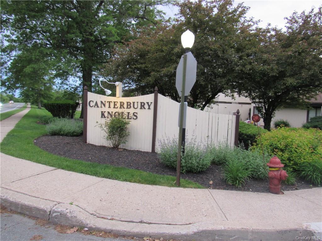Primary Photo - 2 Marsham Ct