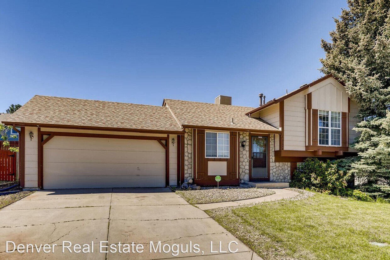 21552 E Powers Cir N, Centennial, CO 80015 House for Rent in